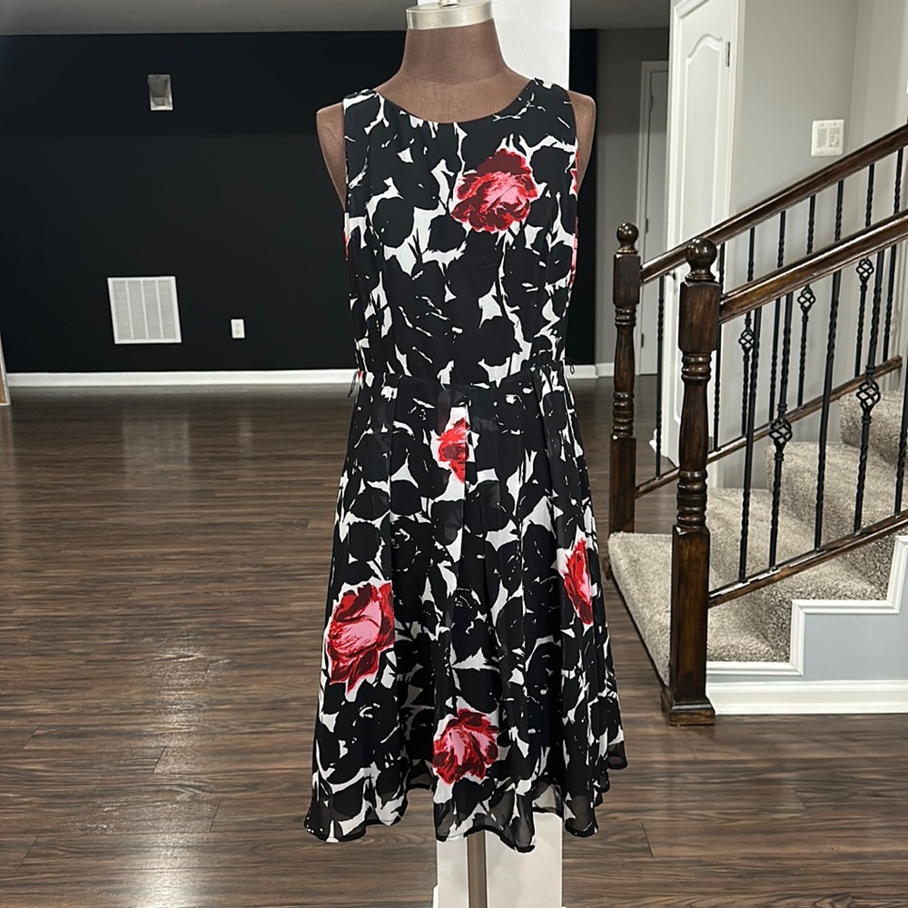 She’s Floral Dress